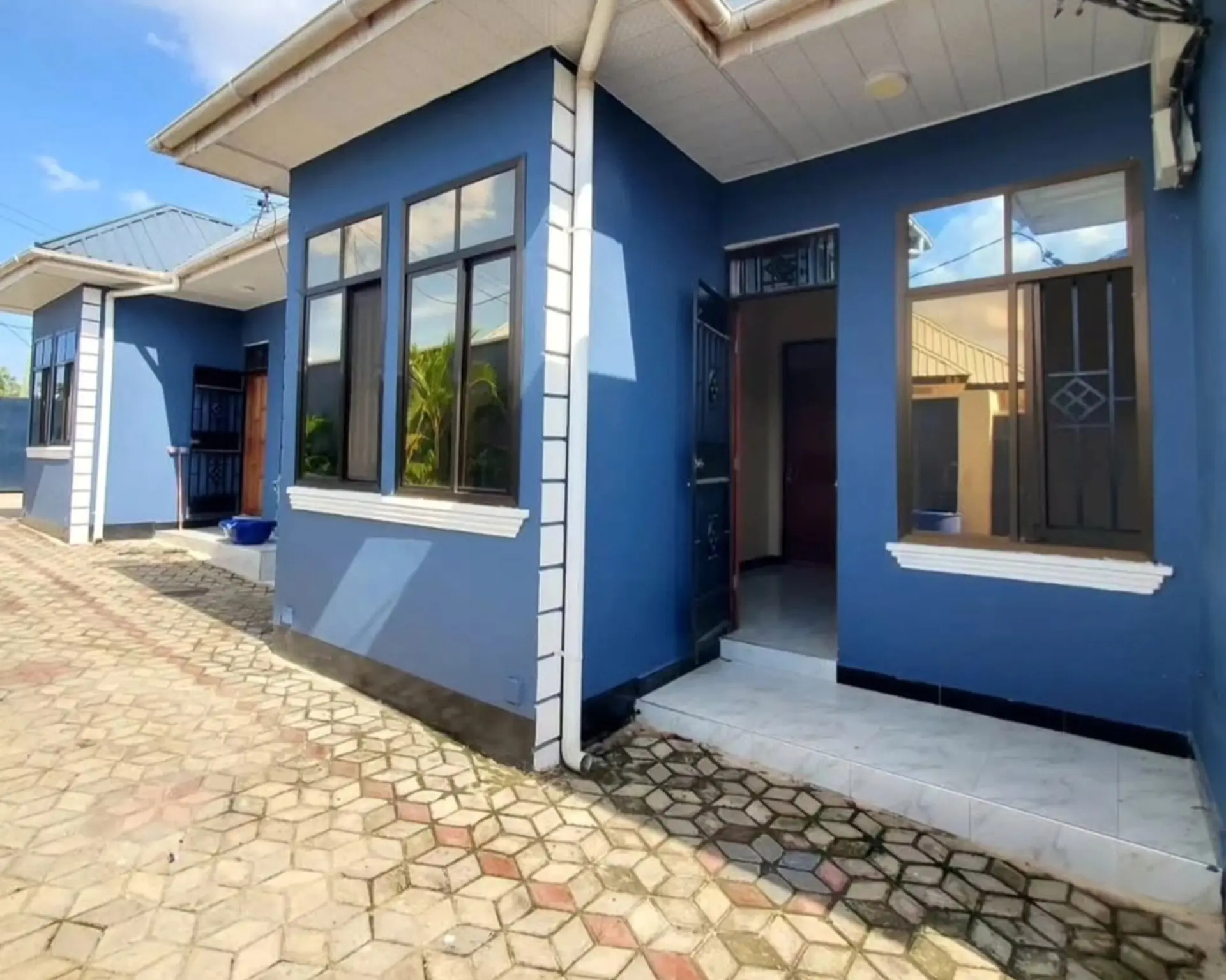 Alphahome Property