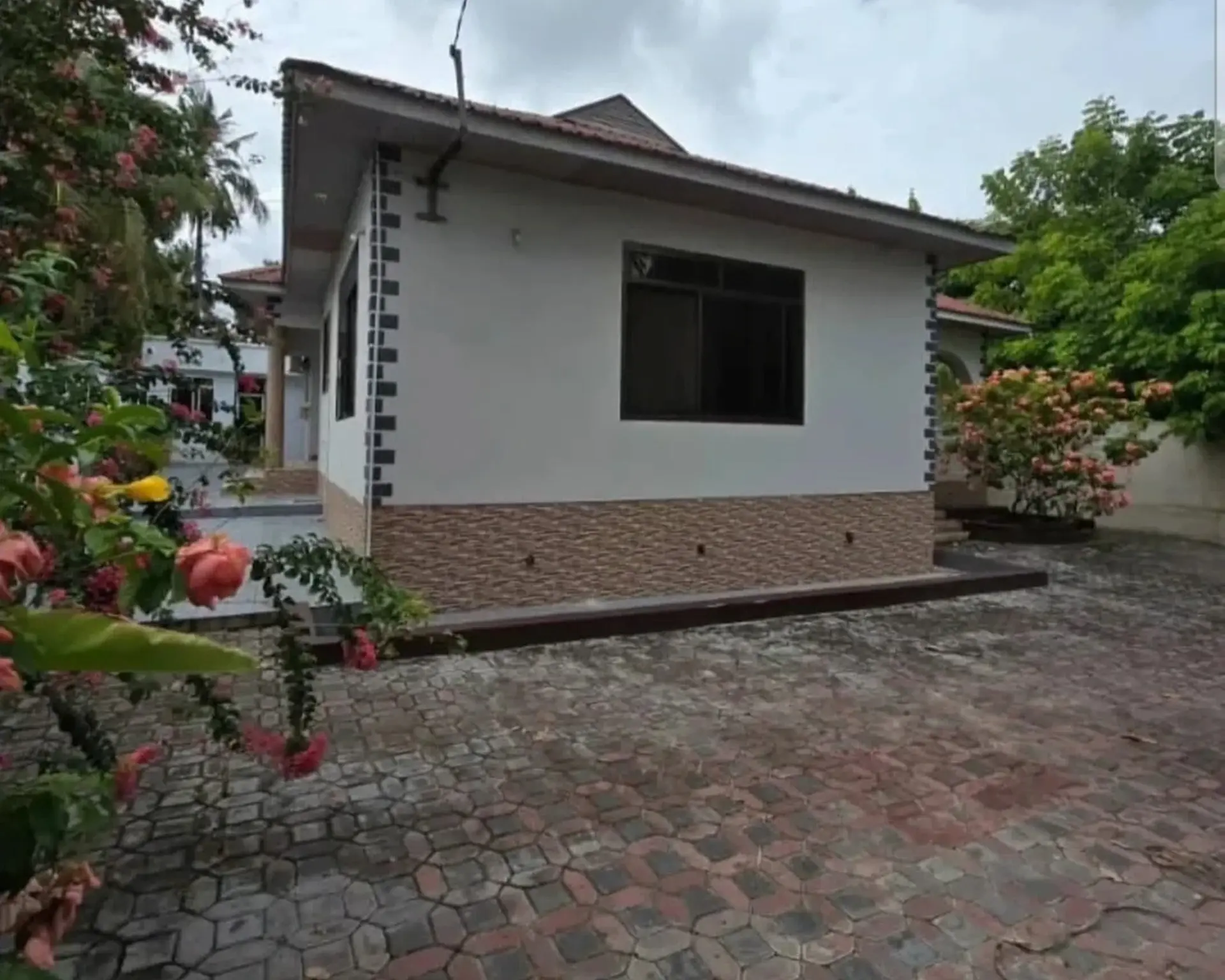 Alphahome Property