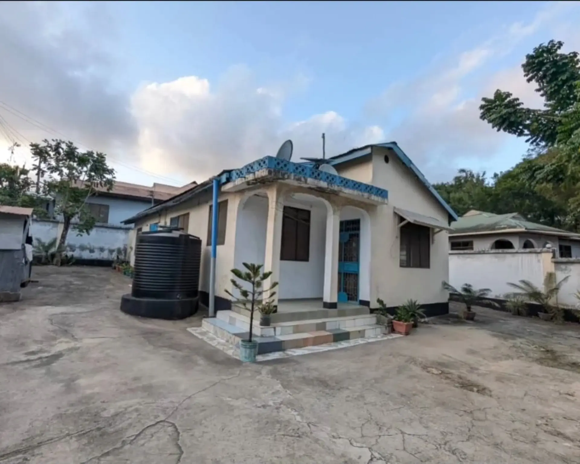 Alphahome Property